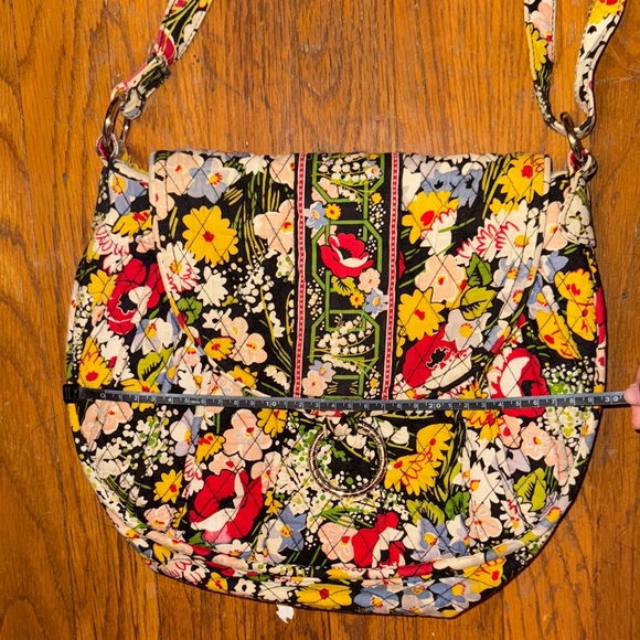 Handbags - Floral Vera Bradley poppy fields coastal beach travel vacation fall cute college